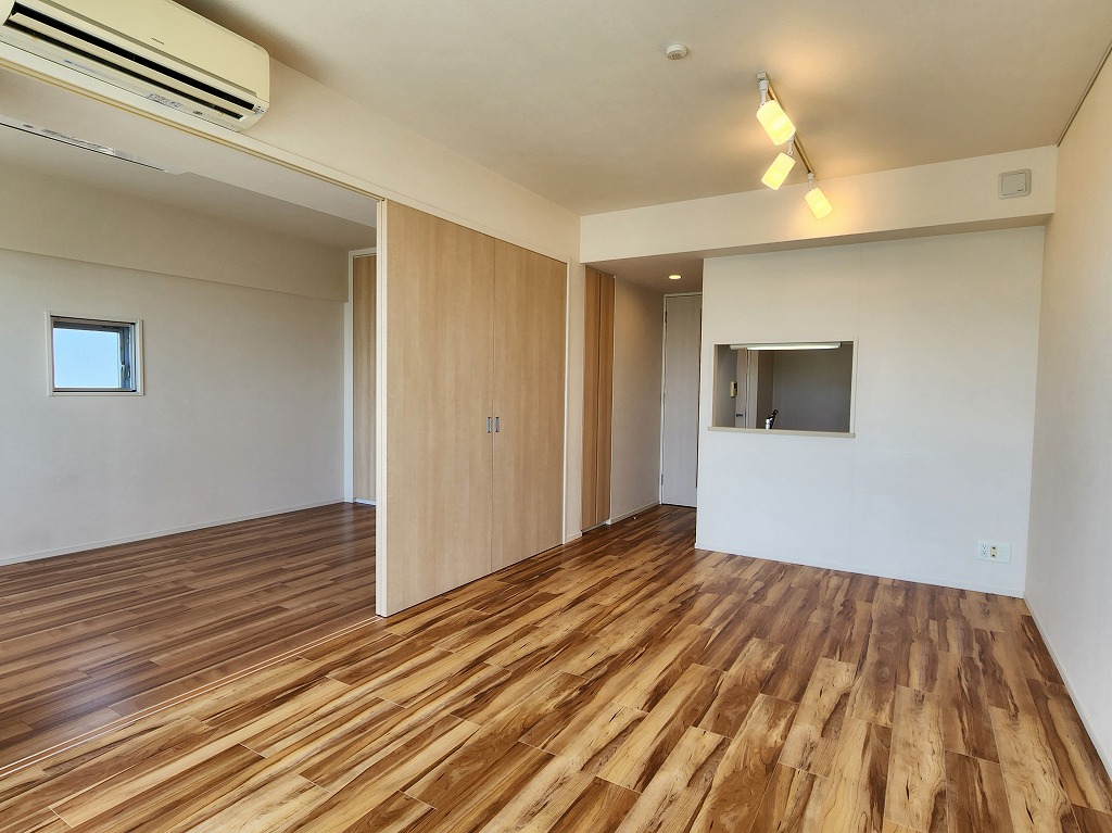 その他部屋・スペース　カウンター付独立型キッチン　ご喫煙者の方は契約不可です。