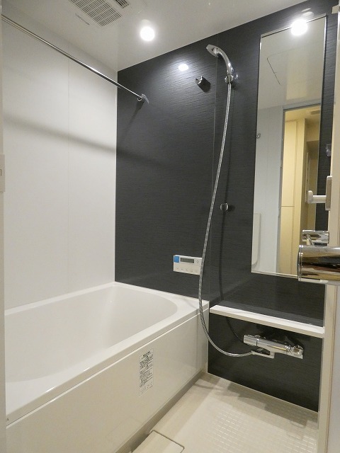 バス・シャワールーム　バスルーム※別部屋参考写真