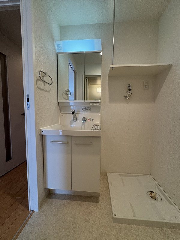 洗面設備　※掲載情報と物件の現況が異なる場合、現況を優先するものとしま