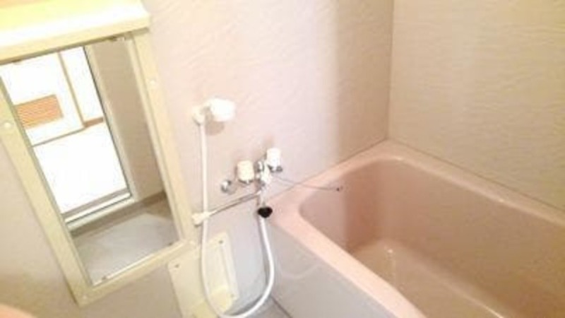 バス・シャワールーム　図面と現状に相違がある場合には現状を優先