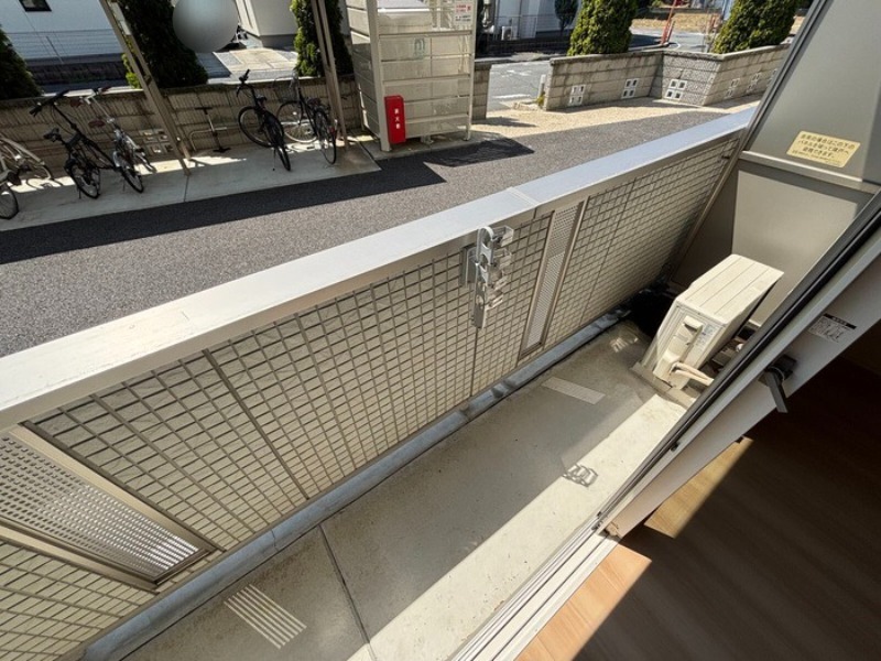 バルコニー　図面と現状に相違がある場合には現状を優先