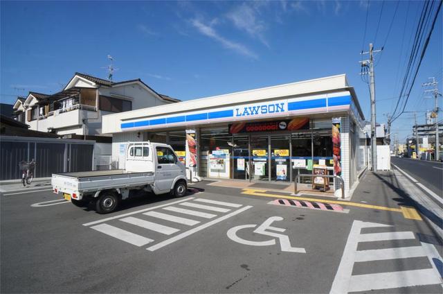 コンビニ　ローソン大和高田大東町店（コンビニ）まで666m