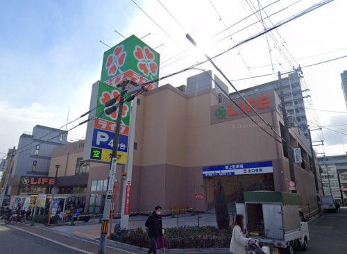 スーパー　ライフ寺田町駅前店（スーパー）まで742m