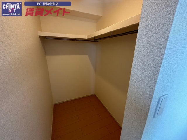 収納　反転タイプ参考写真