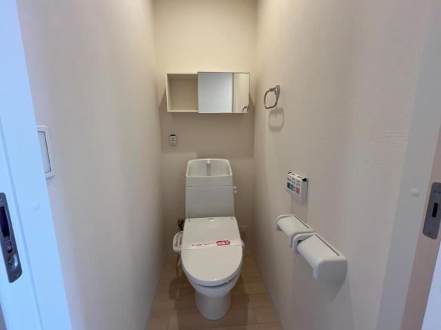 トイレ　シャワー付トイレ