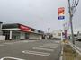 ツルハドラッグ 秋田泉北店（ドラッグストア）まで260m