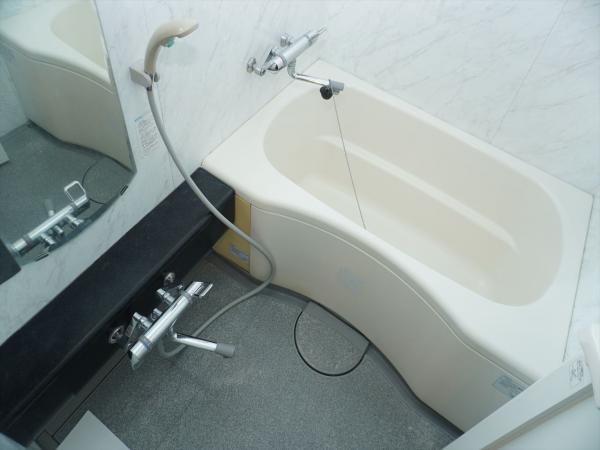 バス・シャワールーム　浴室