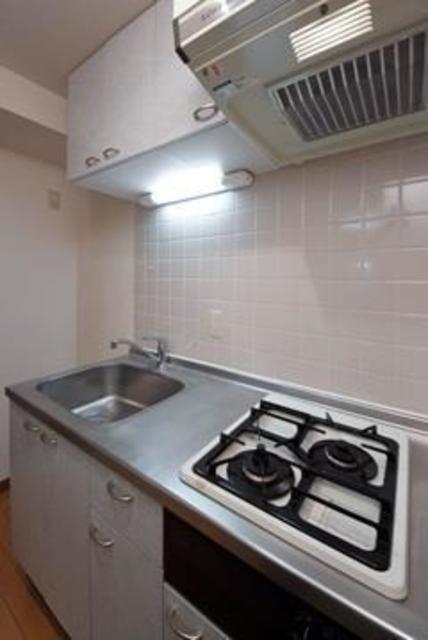 キッチン　※写真は同タイプ住戸です。