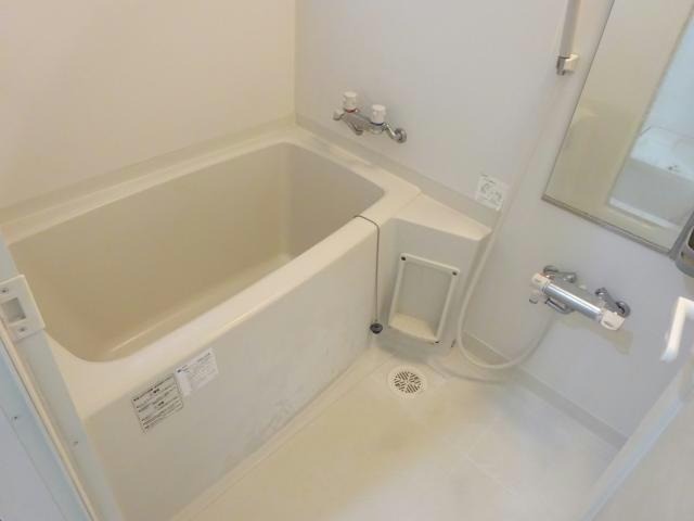 バス・シャワールーム　浴室