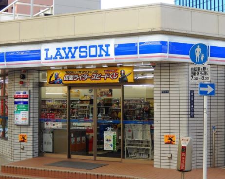 コンビニ　ローソン千代田富士見二丁目店（コンビニ）まで120m