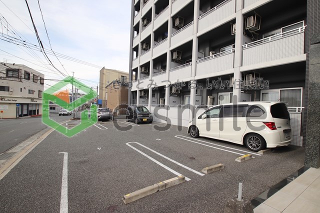 駐車場　駐車場です