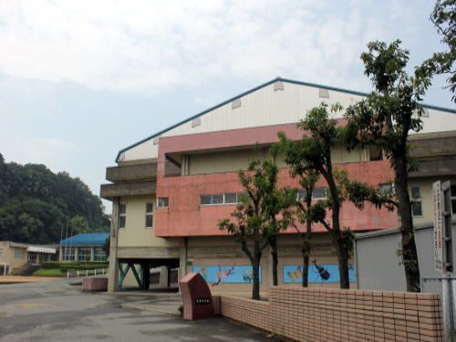 小学校　金津小学校（小学校）まで500m