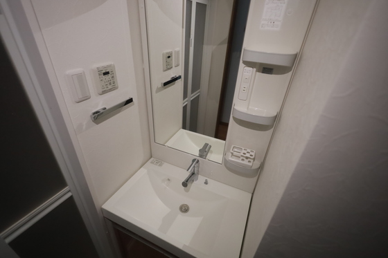 洗面設備　※別部屋の写真です