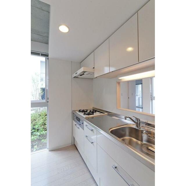 キッチン　同仕様写真含む