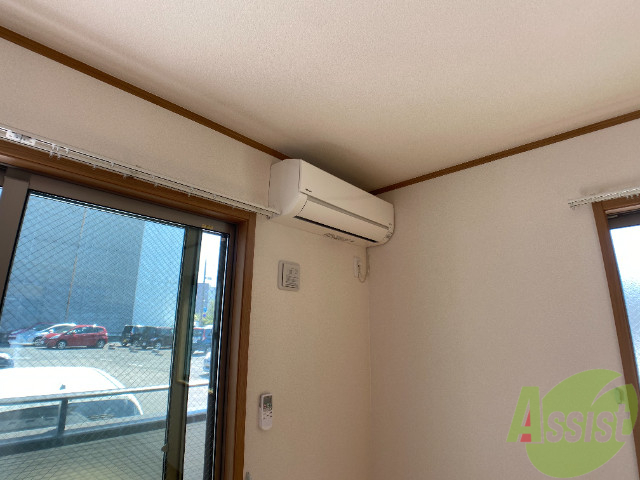 その他設備　ピカピカのエアコンが付いていました。寒暖対策ばっちり。