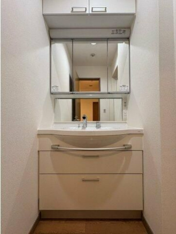 トイレ　テラス日新