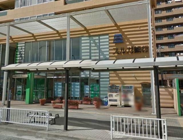 銀行　スルガ銀行横浜磯子支店（銀行）まで559m