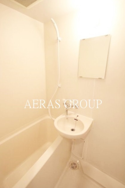 バス・シャワールーム　同仕様写真