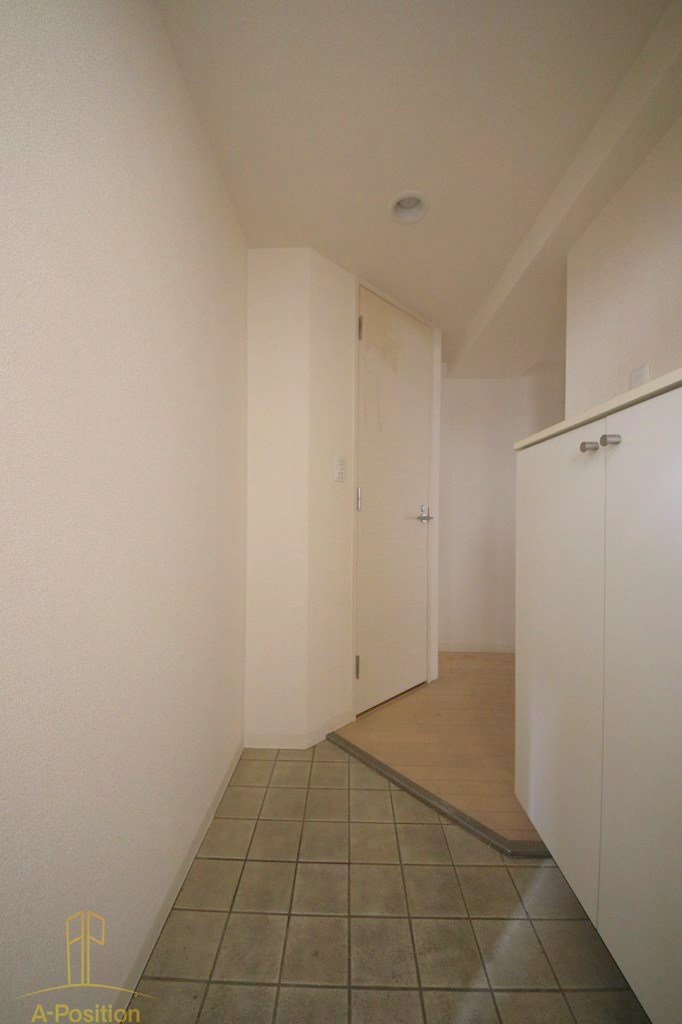 玄関　メゾン夕陽ケ丘