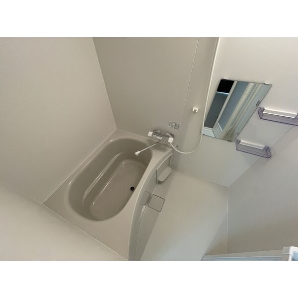 バス・シャワールーム　写真は施工会社同仕様の写真です。