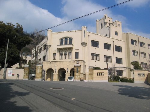 高校・高専　兵庫県立神戸高校（高校・高専）まで1359m