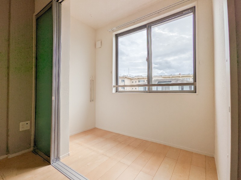 バルコニー　図面と現状に相違がある場合には現状を優先