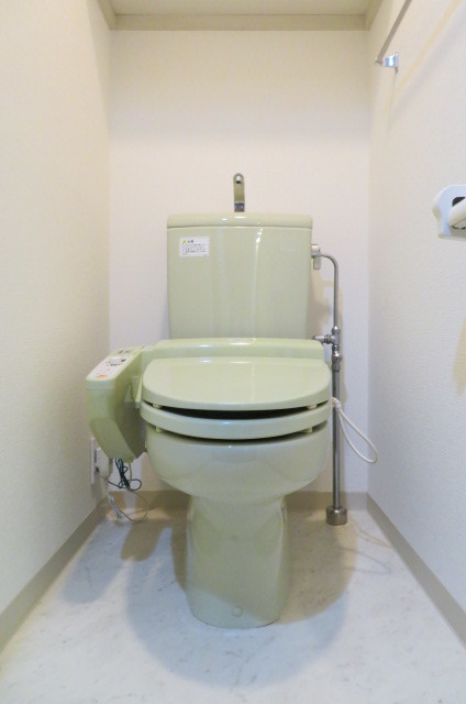 トイレ　※別室参考写真