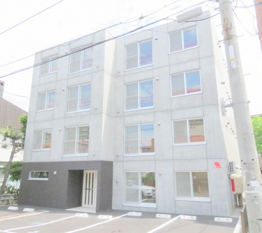 建物外観　エアコン完備のお手頃価格のデザイナーズ仕様のお部屋です♪★