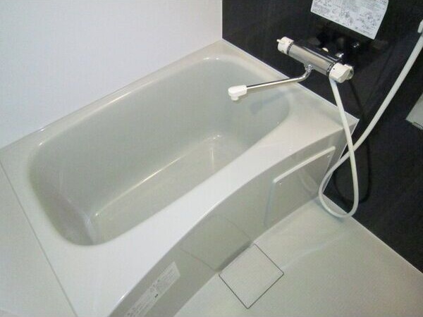 バス・シャワールーム　きれいなお風呂で快適バスタイム♪