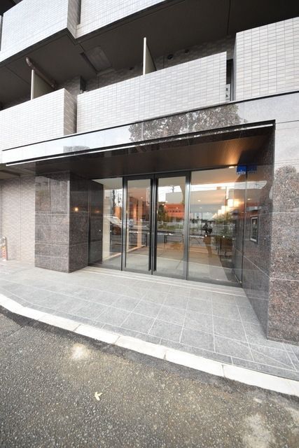 エントランス　☆お問い合わせはお早めに☆