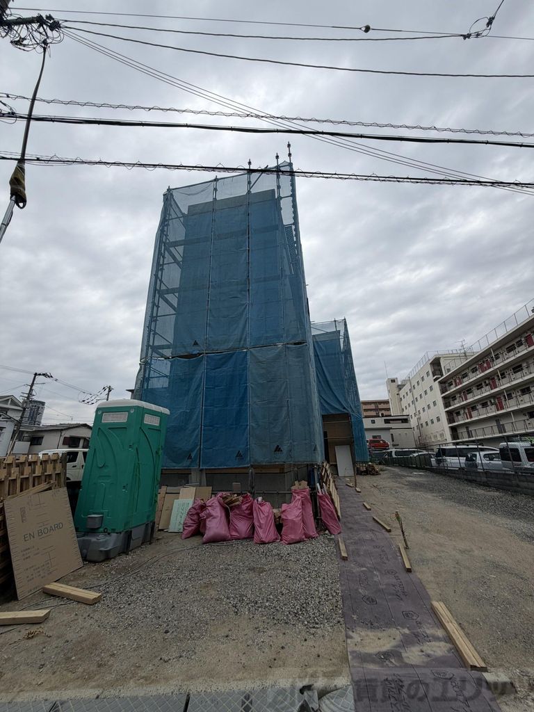 エントランス　外観