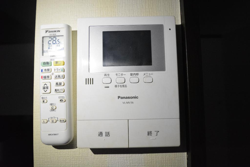 セキュリティ　カメラ付インターホン