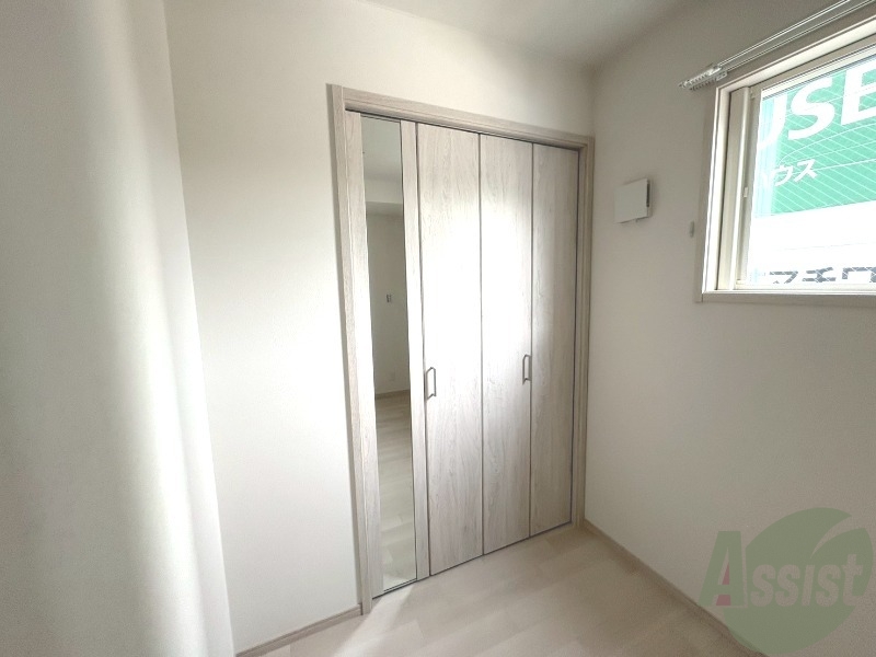 収納　クローゼットになります。荷物が沢山入ります。