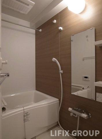 バス・シャワールーム　風呂