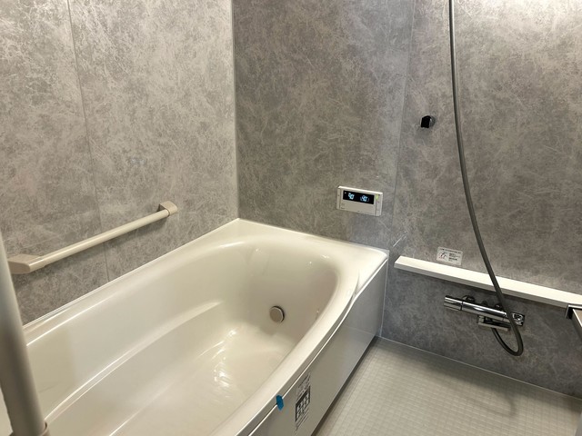 バス・シャワールーム　※写真は同タイプ住戸です。