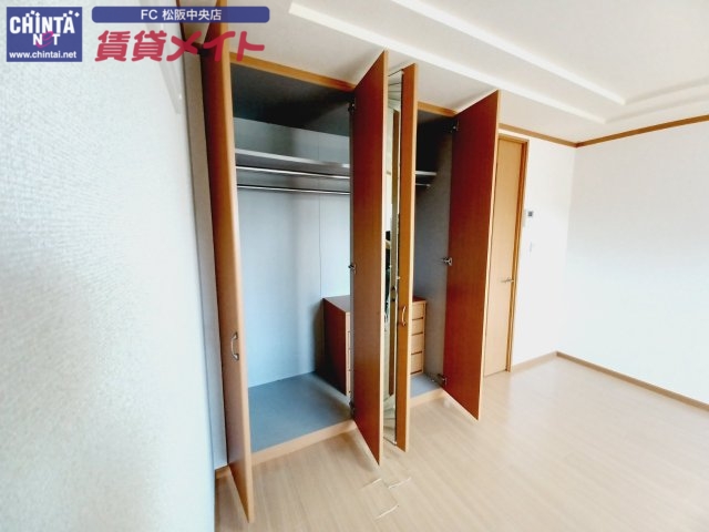 収納　反転タイプ参考写真