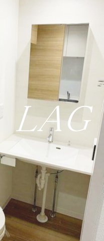 洗面設備　洗面台です。