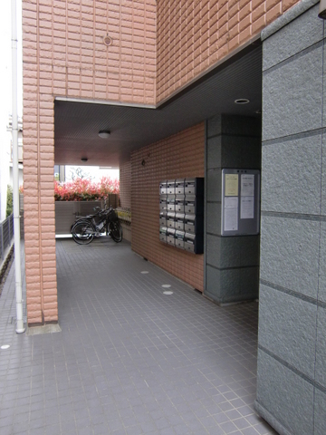 ロビー　エントランス