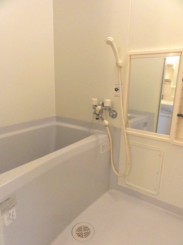 バス・シャワールーム　バスルーム