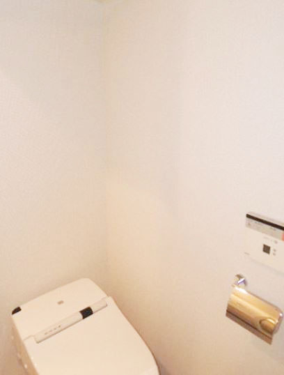 トイレ　★温水洗浄便座★