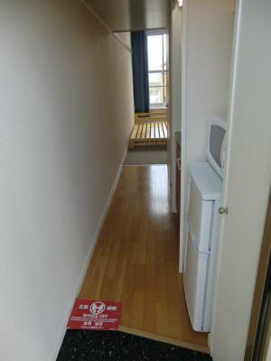 玄関　写真は同型物件です。