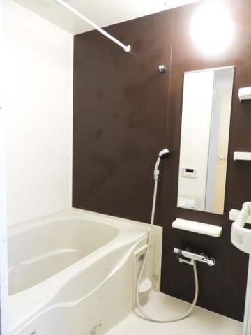 バス・シャワールーム　お風呂で日々の疲れを落としましょう