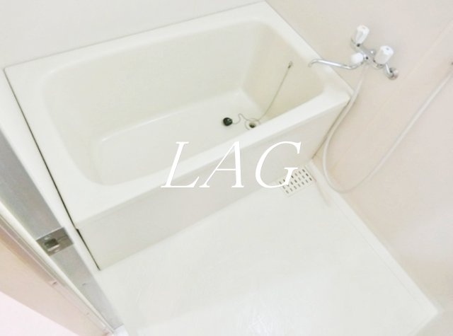 バス・シャワールーム　お風呂です。