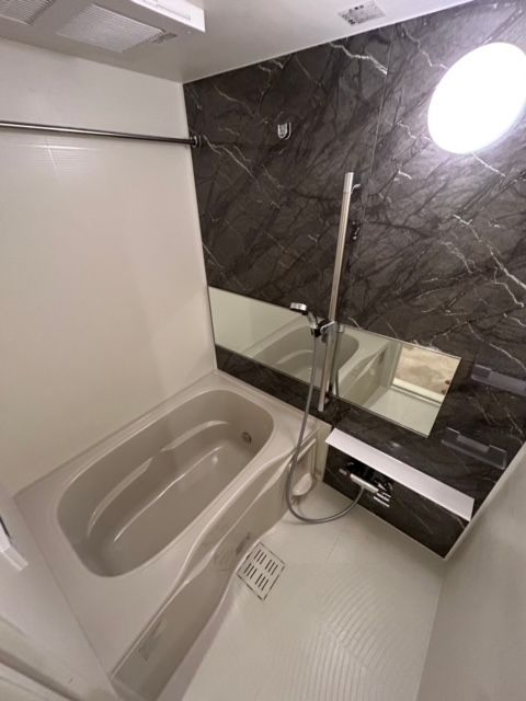 バス・シャワールーム　追い焚き付き