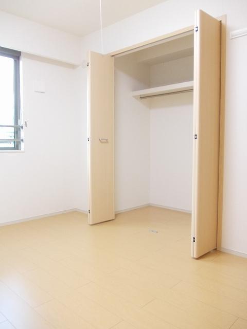 収納　上部までしっかり収納できるクローゼット♪