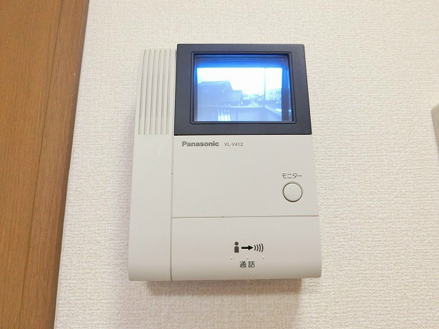 セキュリティ　安心のセキュリティ機能。TVモニター付きインターホン