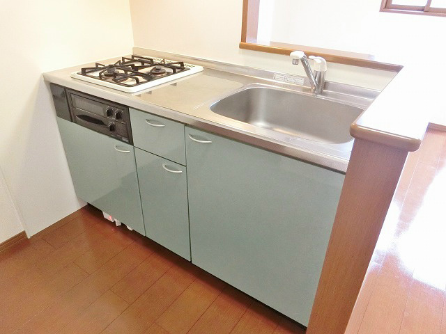 キッチン　明るいカウンターキッチン