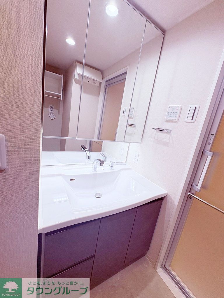 洗面設備　お問合せはタウンハウジングまで！※現地待合わせ相談可能