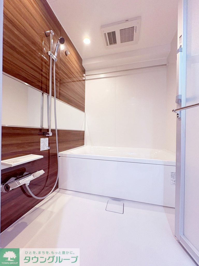 バス・シャワールーム　お問合せはタウンハウジングまで！※現地待合わせ相談可能