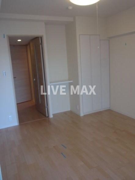 居室・リビング　※別号室参考写真